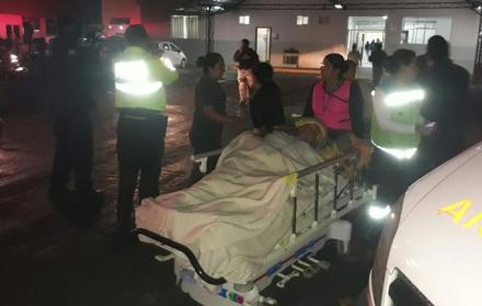 Pacientes fueron evacuados del Hospital San Vicente de Paúl.