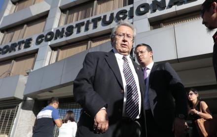 Cita. Los integrantes del CNE acudieron ayer a la Corte Constitucional para pedir se trate la inconstitucionalidad de la Ley de Participación Ciudadana.