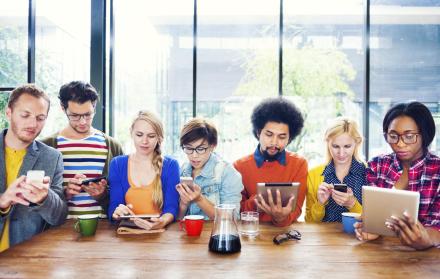 Hay muchas características que las marcas consideran para tener impulsadores en redes sociales.