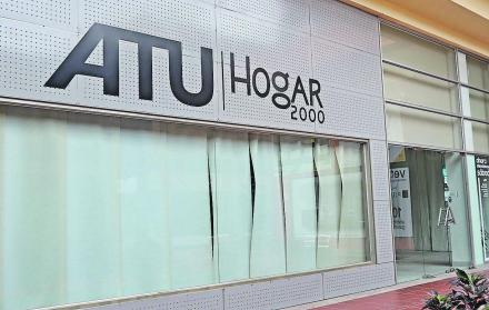 La compañía operaba comercialmente en Guayaquil desde el centro comercial Dicentro de la avenida Juan Tanca Marengo. En Quito también tenía oficinas. 