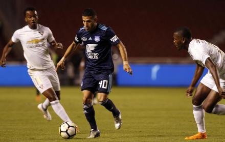 5 ocasiones chocaron ambos clubes durante todo el año, con Liga como protagonista de dos victorias y tres empates.