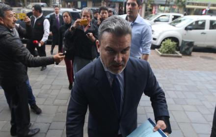 Durante el gobierno de Correa, Serrano se desempeñó como Ministro del Interior.