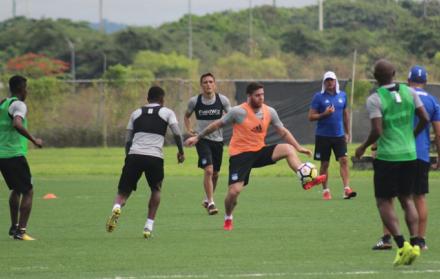 El jugador ya entrenó con el plantel principal