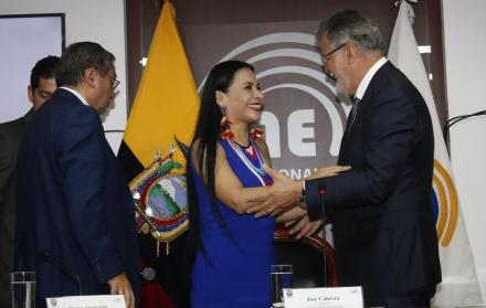 Autoridades. Diana Atamaint y Enrique Pita celebran sus designaciones de presidenta y vicepresidente. 