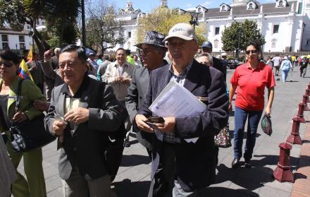 El Gobierno anunció que pagará los haberes a las personas jubiladas con 70 años o más, con discapacidad o con enfermedades consideradas catastróficas.