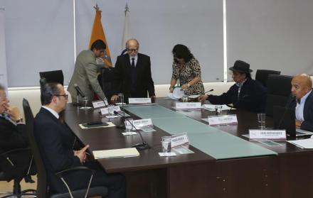 Pleno. El Consejo Transitorio se convocó para las 14:00 de ayer para conocer el informe de la Judicatura.