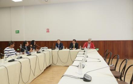 El sábado 20 de octubre, la comisión analizó el informe de investigación contra Sofía Espín. 
