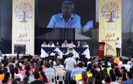 El presidente Moreno hizo la presentación del programa Casa para Todos en ahosto de 2017.
