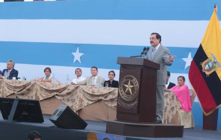 Despedida. Nebot en su último discurso en la Plaza de la Integración, en el extremo sur del Malecón.