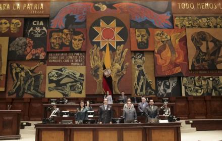 En un plazo de 90 días, las cuentas de funcionarios legislativos deben ser examinadas para comprar si existen retiros por montos reiterativos.