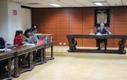 La audiencia, que debía realizarse el pasado 7 de noviembre pasado, se instaló este lunes en la Corte Nacional, en Quito.