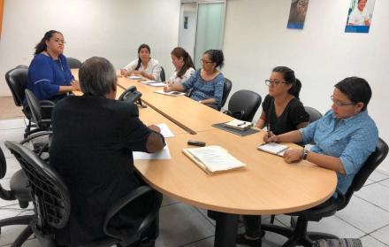 En la zonal 8 de la Defensoría del Pueblo se desarrollan desde el año pasado las audiencias para tratar sobre la queja presentada por los colectivos ciudadanos.
