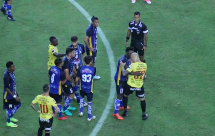 Delfín ganó el primer encuentro por la Copa del Pacífico.