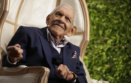 El maestro. En una de sus últimas apariciones públicas tras llegar al Salón de la Fama de los Compositores Latinos.