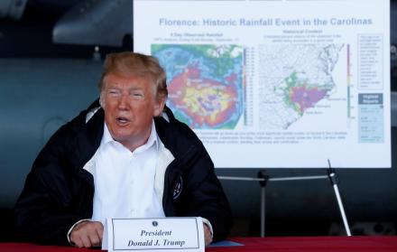 Trump criticó al principal funcionario en ejecución de la ley por recusarse de participar en la investigación sobre la posible colusión de Rusia con la campaña del presidente para influir en las elecciones de 2016.