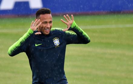 Camino. El ganador de este partido se enfrentará en las semifinales con el triunfador de Uruguay y Francia.