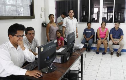 Proceso. Algunos colegios, como Altamar, inscribe a los alumnos. El lunes inicia la matriculación en los privados.