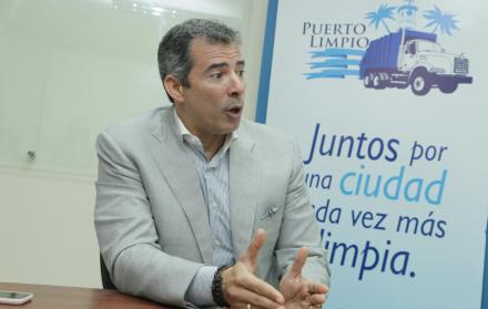Gerente general del Consorcio Puerto Limpio, empresa recolectora de basura en Guayaquil desde 2010. El contrato con el Municipio culminó en octubre del año pasado y el alcalde les ha dado una prórroga hasta que se definan los lineamientos del nuevo contra