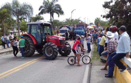El precio oficial es de #35,50, aseguran que no se les paga eso en las piladoras.