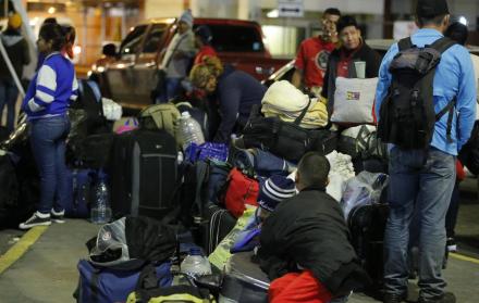 Según la Embajada, entre las razones que llevan a los venezolanos a retornar figuran condiciones de precariedad en la vivienda, explotación laboral, acoso, falta de acceso a empleo, entre otros.