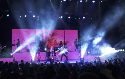 El joven compartió escenario con Mau y Ricky y Andrés Cepeda en sus dos shows de la capital azteca.