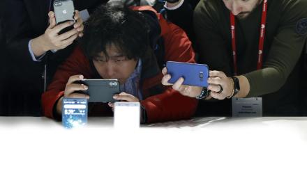 Telefónica prevé que los móviles con red 5G serán más caros que los actuales y podrían salir en 2019.