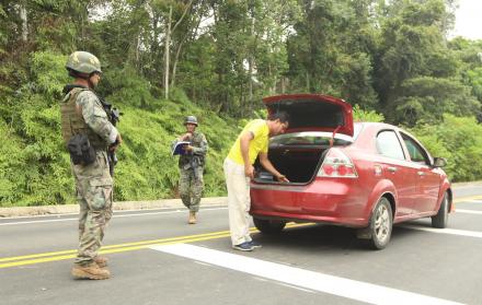 Vigilancia. El registro de carros se ha intensificado para cortar la logística a los delincuentes.