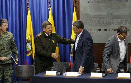 Las autoridades se han mantenido en contacto con los familiares de los secuestrados. 