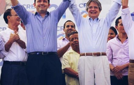 Referencial. Jiménez junto a Guillermo Lasso, fundador de CREO.