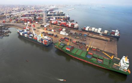 Imagen referencial. La competencia desleal acarrea problemas legales para los infractores, sean estos líneas navieras o puertos que operan en Ecuador.