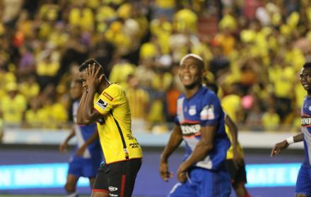 Cuando se acerca un Clásico del Astillero, los DT saben que no hay margen de error.