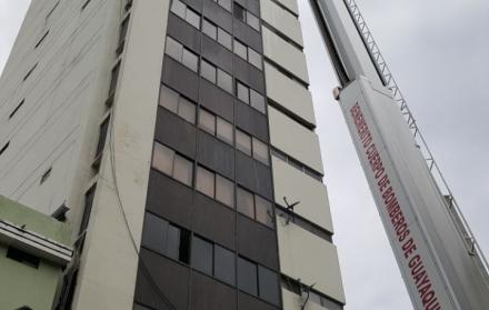 Edificio Briz Vera, ubicado en Vélez y García Avilés