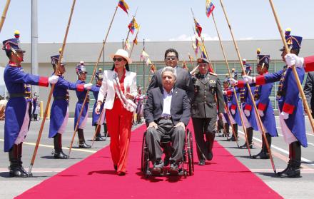 El presidente Lenín Moreno y la primera dama Rocío de Moreno previo a su viaje a Lima (Perú), donde asistirán a la Cumbre de las Américas.