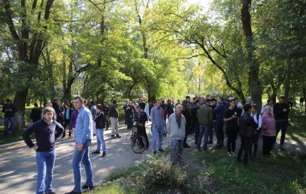 Según los últimos datos, el ataque dejó al menos 18 muertos y 40 heridos, la mayoría adolescentes.
