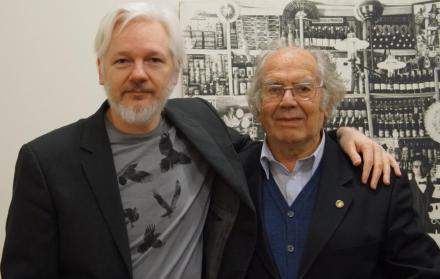 La visita fue documentada en las redes sociales del fundador de Wikileaks. 