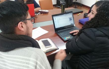 Editatones. Esta es una actividad que ellos promueven para verificar e incrementar el contenido de los artículos.