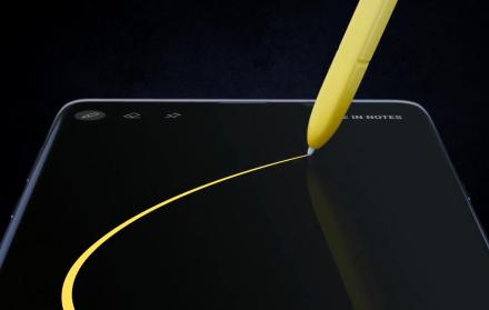 En aspecto físico el nuevo terminal es muy similar al Note 8, pero no tiene comparación en sus características internas.