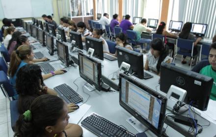 Referencial. 30.000 cupos ofertaron cinco universidades para el segundo semestre de este periodo académico.
