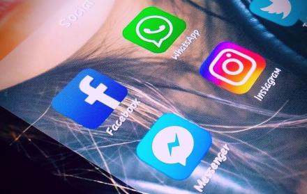 facebook-instagram-whatsapp-venta-zuckerberg