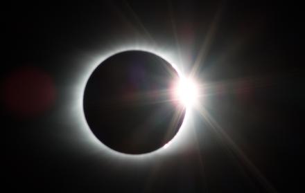 eclipse-2695630_1920