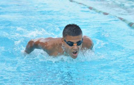 Diego-Ruales-nadador-manabita