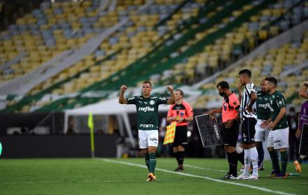 Breno-Lopes-gol-Palmeiras