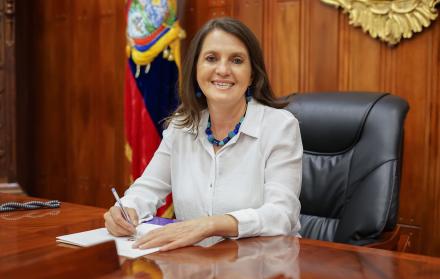 .María Augusta Hermida_Rectora U. de Cuenca