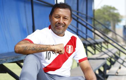 ROBERTO-PALACIOS-PERÚ-COPA
