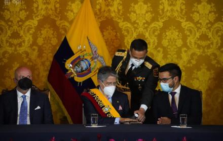 El primer decreto firmado fue la posesión de Fabián Pozo Neira como secretario jurídico de la Presidencia.