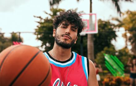 sebastian yatra