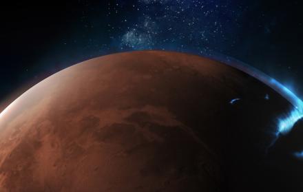 La misión espacial de Emiratos Árabes Unidos publica las primeras fotografías de una aurora discreta en la atmósfera del lado nocturno de Marte.