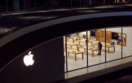 Los inversores de Apple de la manzana mordida se embolsaron durante este período 4,42 dólares por título, frente a los 2,56 de hace un año.