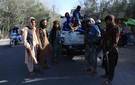 Talibanes recuperan su territorio después de casi dos décadas.