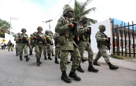 Miembros del ejército de México